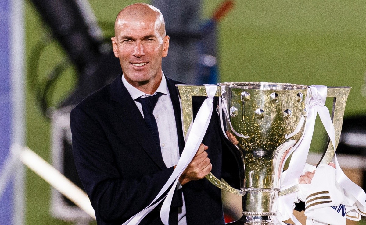 Zidane mostró su museo personal y dejó ver una joya argentina que