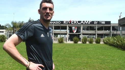 Franco Armani en el River Camp, donde se pretendía jugar como local en la Copa de la Liga Profesional.
