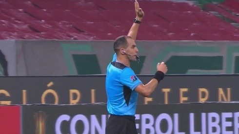 El árbitro Ostojich le anuló un gol a Gonzalo Montiel ante Palmeiras, hubiese sido el tercer del Más Grande en el Allianz Parque. Pero Borré estaba adelantado.