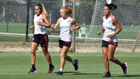 Las chicas de River buscarán su primera victoria en la Copa Libertadores ante Independiente Santa Fe el próximo martes a las 19.30 horas en el estadio de Deportivo Morón.