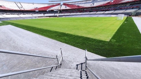 Los hinchas de River podrán volver a recorrer el campo de juego del Estadio Monumental