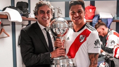 Enzo Francescoli y Enzo Pérez levantaron la Copa Libertadores con River.