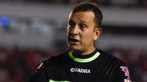Darío Herrera será el árbitro entre River y Colón.