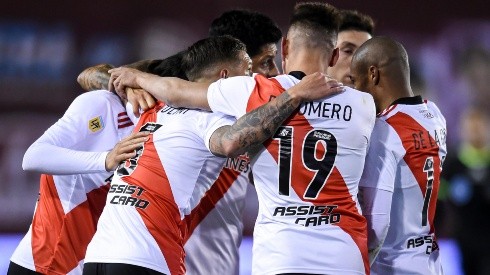 River está a tres puntos del último clasificado a la Copa Libertadores