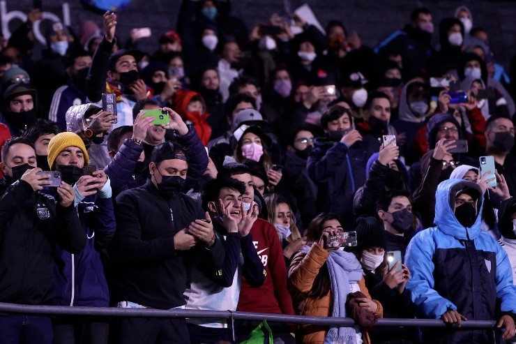 22 mil personas disfrutaron el triunfo argentino en el Monumental (Getty)