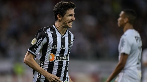 Nacho Fernández se destaca en el fútbol brasileño.