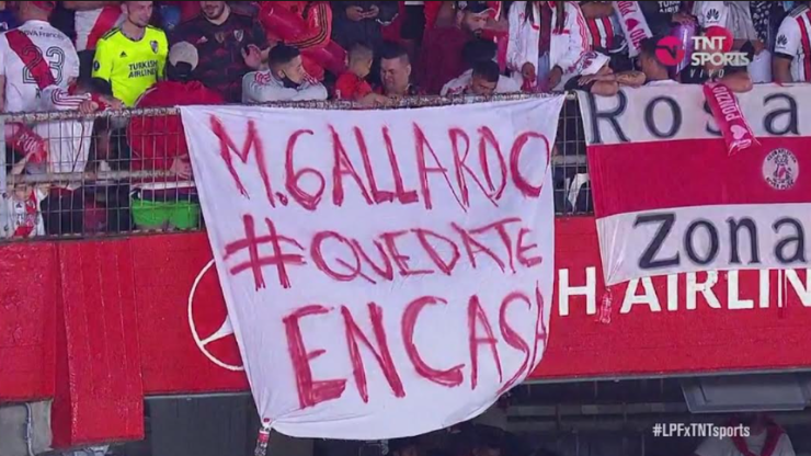 Marcelo Gallardo bandera