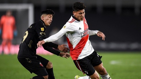 River se enfrentará a Colón este sábado desde las 21.10 horas en el Estadio Madre de Ciudades por la final del Trofeo de Campeones.