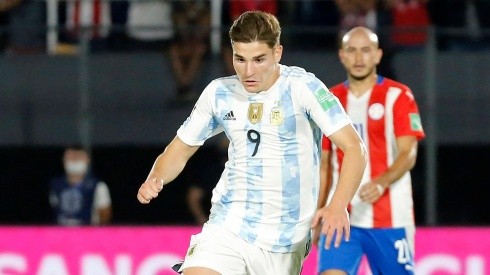 Julián Álvarez, la joyita que la rompió en el segundo semestre con la camiseta de River, habló de cómo es jugar con Messi y el sueño de jugar el Mundial en 2022.