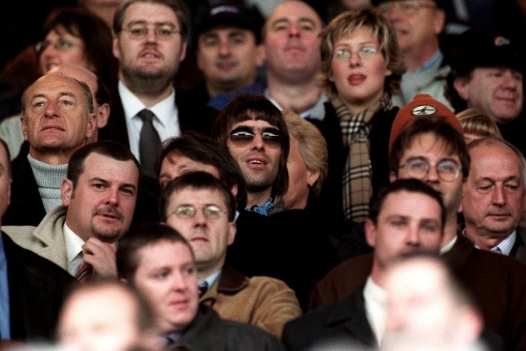 Liam Gallagher en la tribuna del Manchester City (Getty)