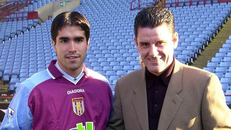 Ángel llegó al Aston Villa de la Premier League a mediados de 1999. (Foto: Getty).