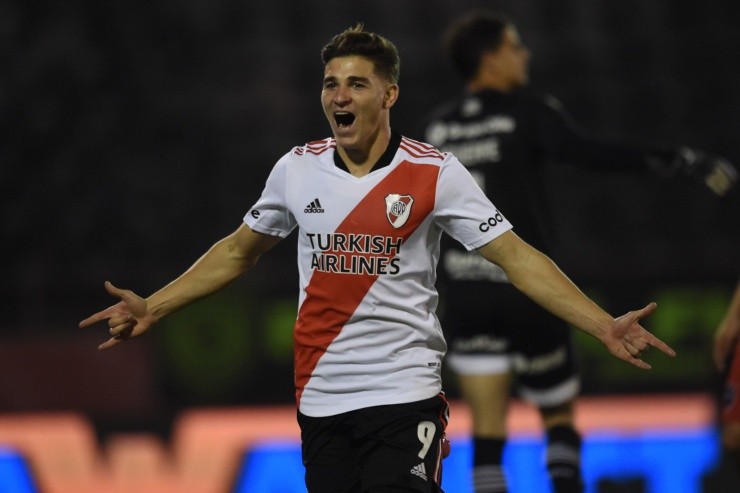 Julián Álvarez fue vendido al Manchester City, pero jugará a préstamo en River hasta julio (@RiverPlate)