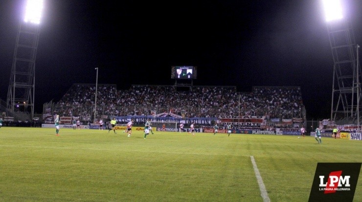 El estadio Padre Martearena tiene capacidad para 20.408 personas (Archivo LPM)