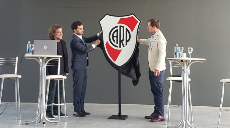 Nuevo escudo de River Plate