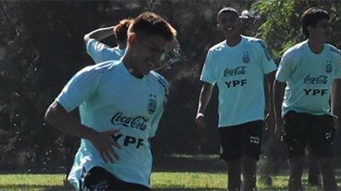 El enganche del Millonario fue titular en el amistoso de la Selección Sub-17 contra Uruguay.