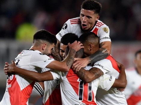 River y Colo Colo, punteros del Grupo F