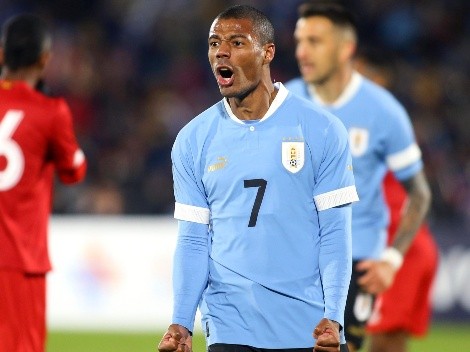 El golazo de De La Cruz en la victoria de Uruguay