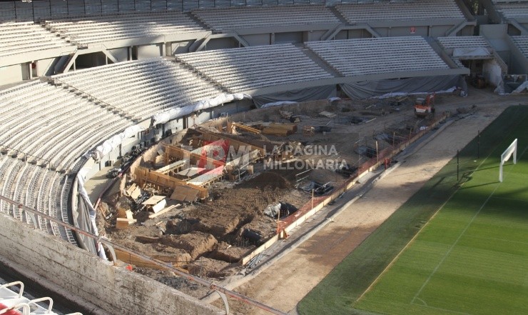 La colocación de los primeros pórticos en la Centenario Baja