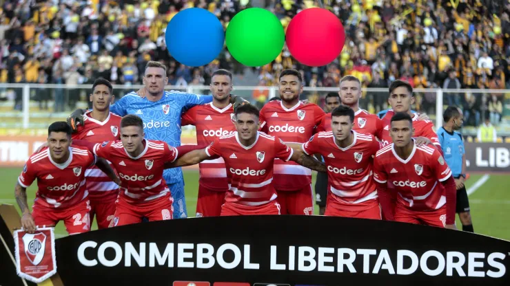 River debutó en la Copa con una derrota ante The Strongest, en La Paz.

