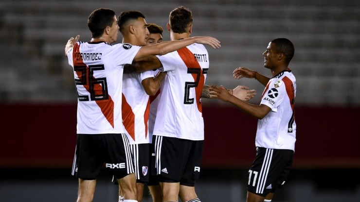 El Más Grande se impuso 3-0 sobre Alianza Lima y alcanzó los seis puntos en el Grupo A de la Copa Libertadores.