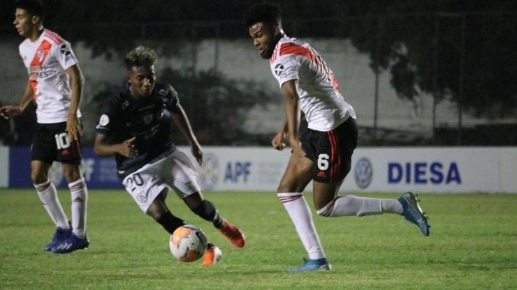 Los juveniles cayeron con el equipo ecuatoriano que había eliminado a Flamengo en la semifinal.