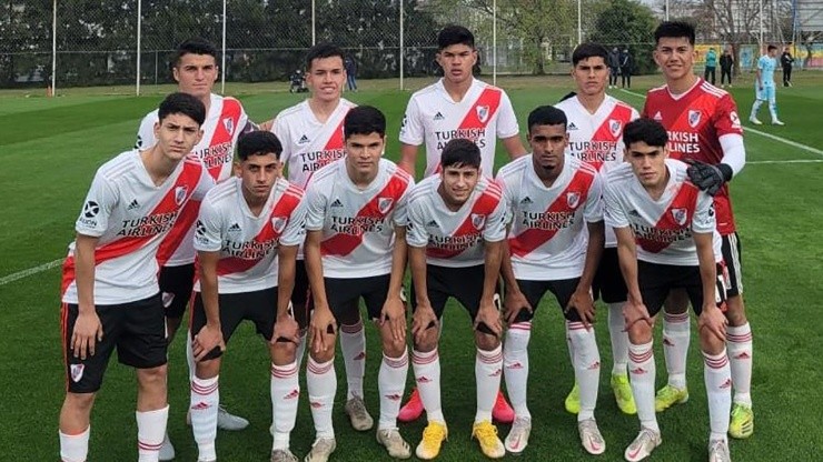 Las Divisiones Juveniles de River arrancan el Torneo 2022.