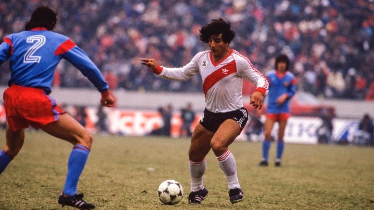 Juan Gilberto Funes durante la Copa Intercontinental 1986.