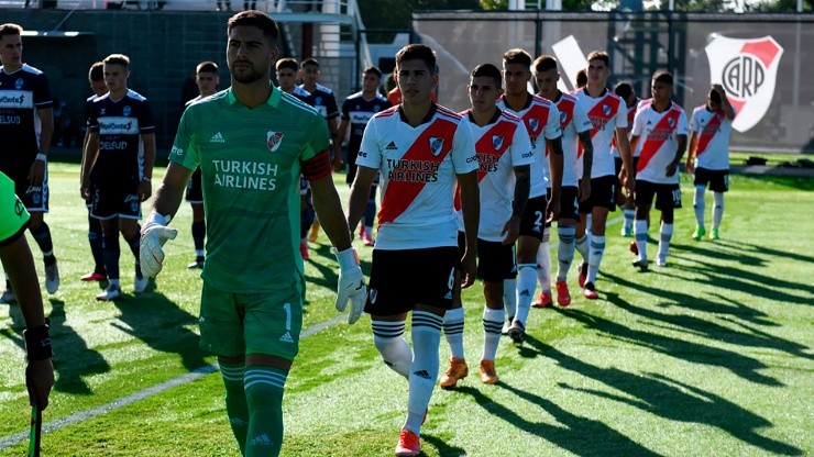 El Millonario juega desde las 11 de la mañana frente a Talleres en Córdoba.