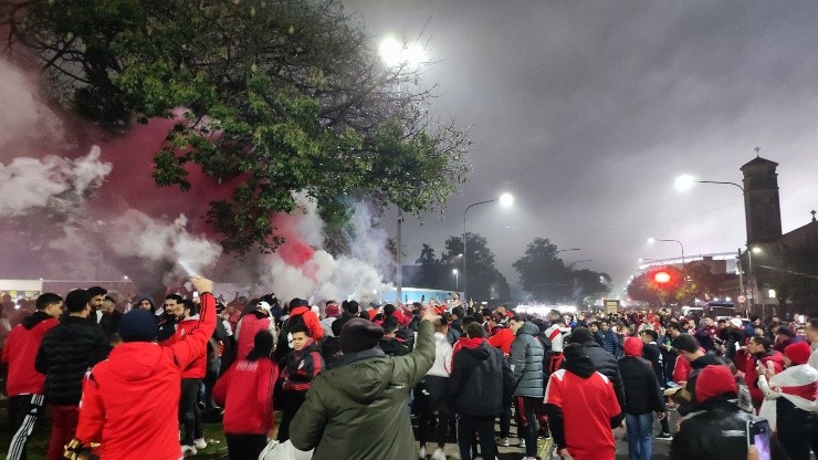 Los hinchas del Más Grande y otra noche de Copa Libertadores