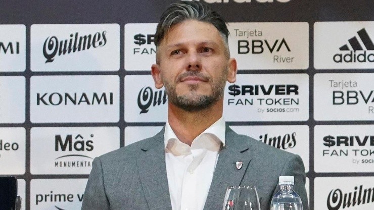 Martín Demichelis firmó su contrato con River hasta diciembre de 2025.