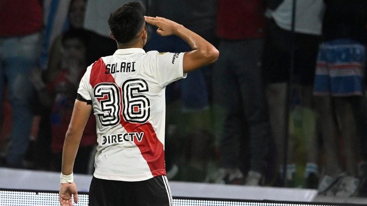 Pablo Solari anotó un golazo ante Central Córdoba.
