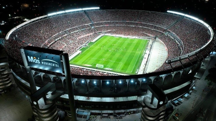 El Monumental tiene capacidad para más de 83 mil espectadores.