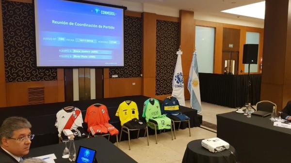 La reunión técnica se realizó en un hotel del centro porteño