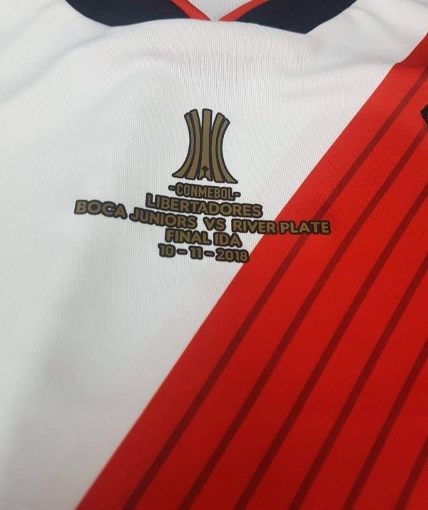 Parche especial para el duelo ante Boca.