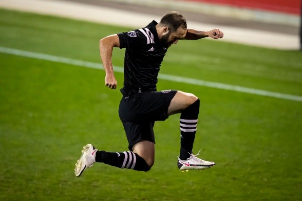 higuain gol festejo higuain gol festejo