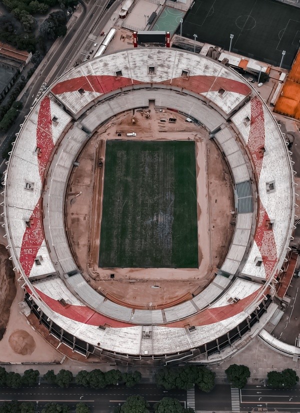 monumental drone obra monumental drone obra