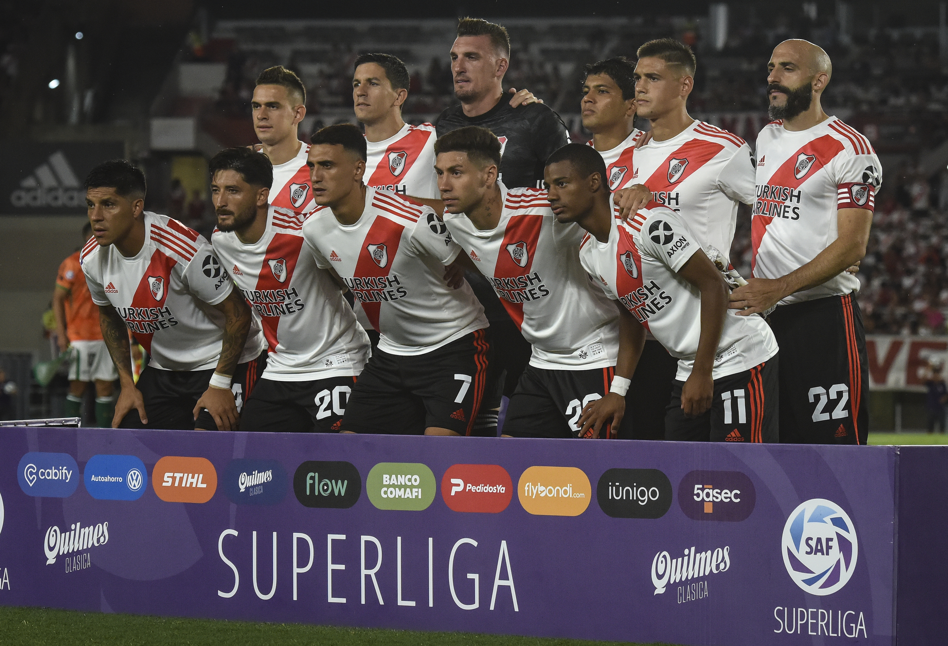 La última vez que River jugó un domingo en el Monumental fue ante Banfield, el 16 de febrero de 2020. (Foto: Getty Images).