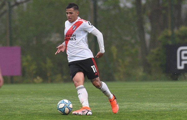 Enzo Fernández en sus primeros partidos en la Reserva de River (Prensa River)