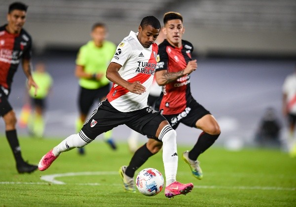 De La Cruz vs. Colón