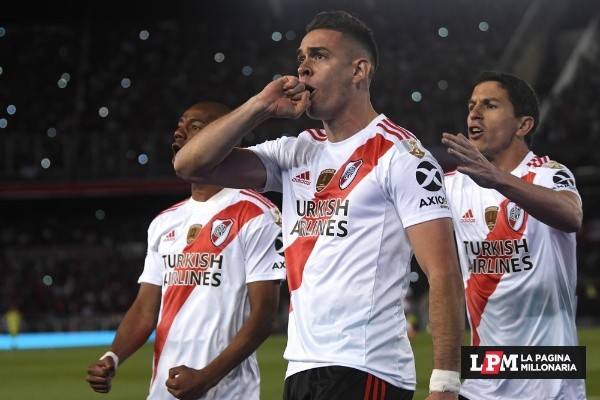 El festejo de Rafa después de cambiar su penal por gol. (Foto: archivo).