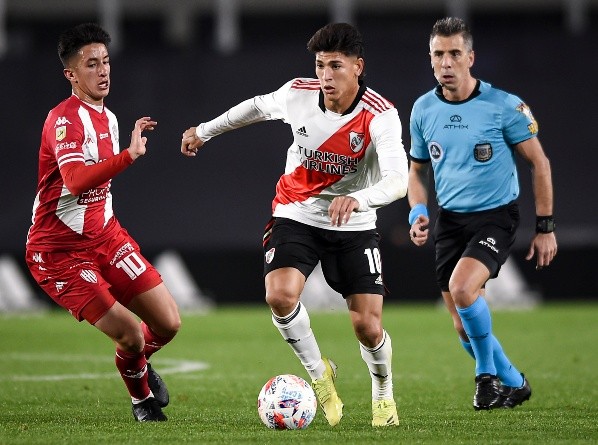 El colombiano viene de marcarle un golazo a Central Córdoba. (Foto: Getty).