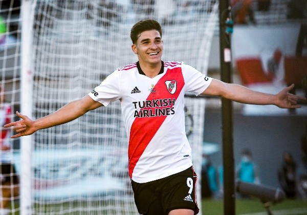 julian alvarez river