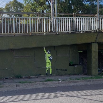 enzo perez pintura puente labruna