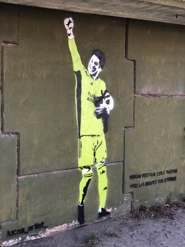 enzo perez pintura puente labruna