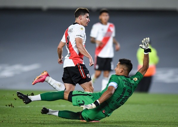 Julián fue el goleador de la Liga Profesional con 18 tantos. (Foto: Getty).
