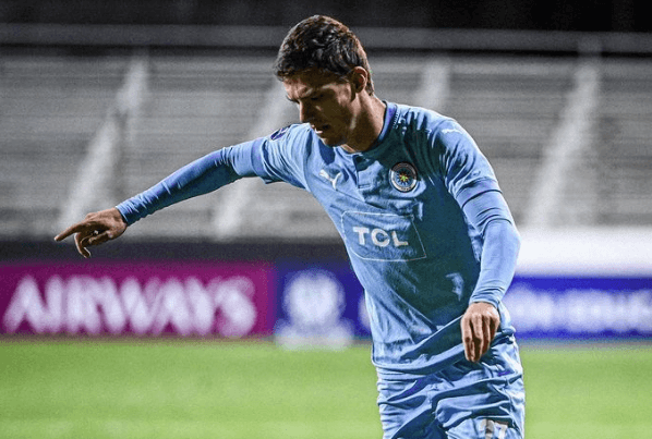 Andrew Teuten, lateral uruguayo de Montevideo City Torque, aparece en la órbita de River. (Foto: Prensa City Torque).