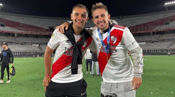 FBMD2300096b010000745700008a720000848b0000f0c00100f72a0200f7e70200de630300a4c803004fe00400