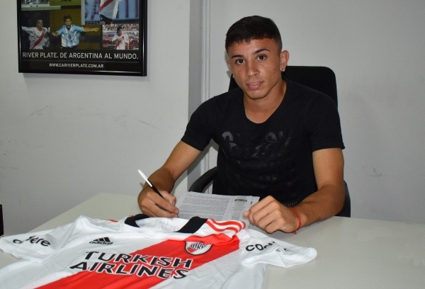 A fines de febrero, Alfonso renovó su contrato con River hasta fines de 2023. (Foto: Prensa River).