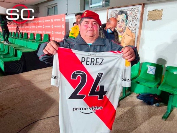 La promesa cumplida de Enzo. (Foto: SC_ESPN)