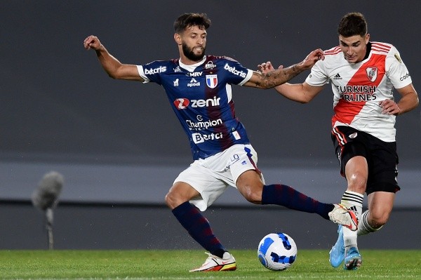 Julián Álvarez fue uno de los puntos más altos en el triunfo ante Fortaleza. (Foto: Getty):